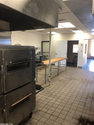 209 B St, Bryant, AR 72022